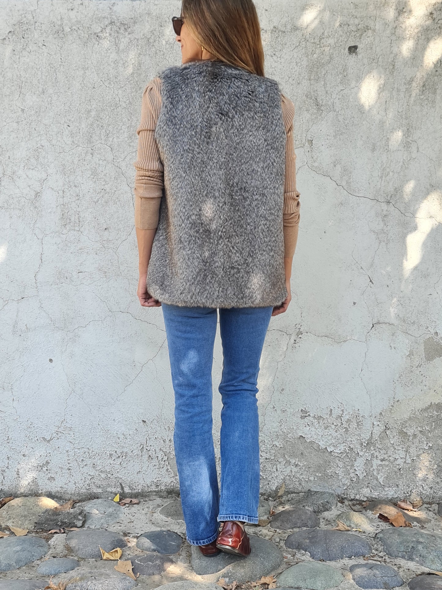 CHAQUETA PIEL GRIS -40% DCTO.