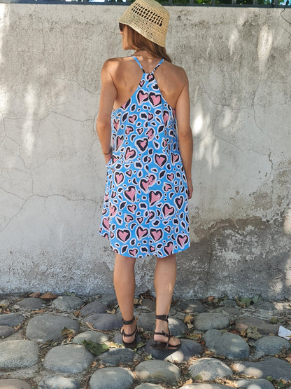 VESTIDO CORAZONES CELESTE -60% DCTO.
