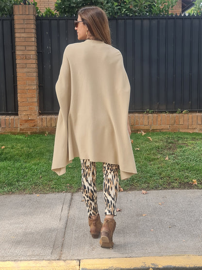 SWEATER TOPACIA CAMEL - 55% DCTO