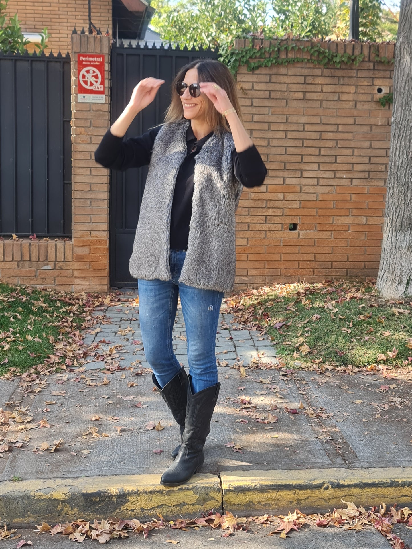 CHAQUETA PIEL GRIS -40% DCTO.