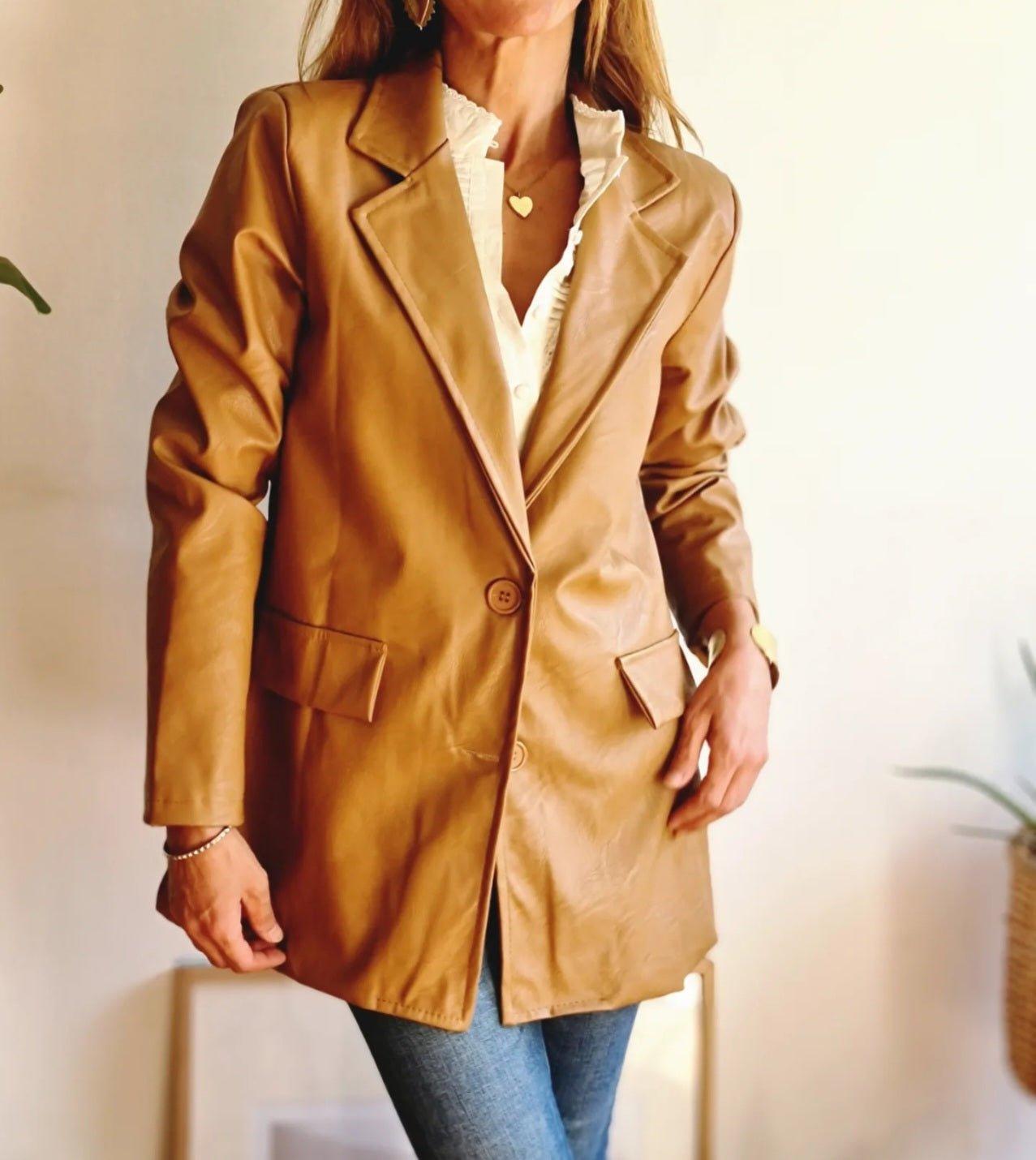 BLAZER ECO CUERO CAMEL -30% DE DCTO. - Quemepongo