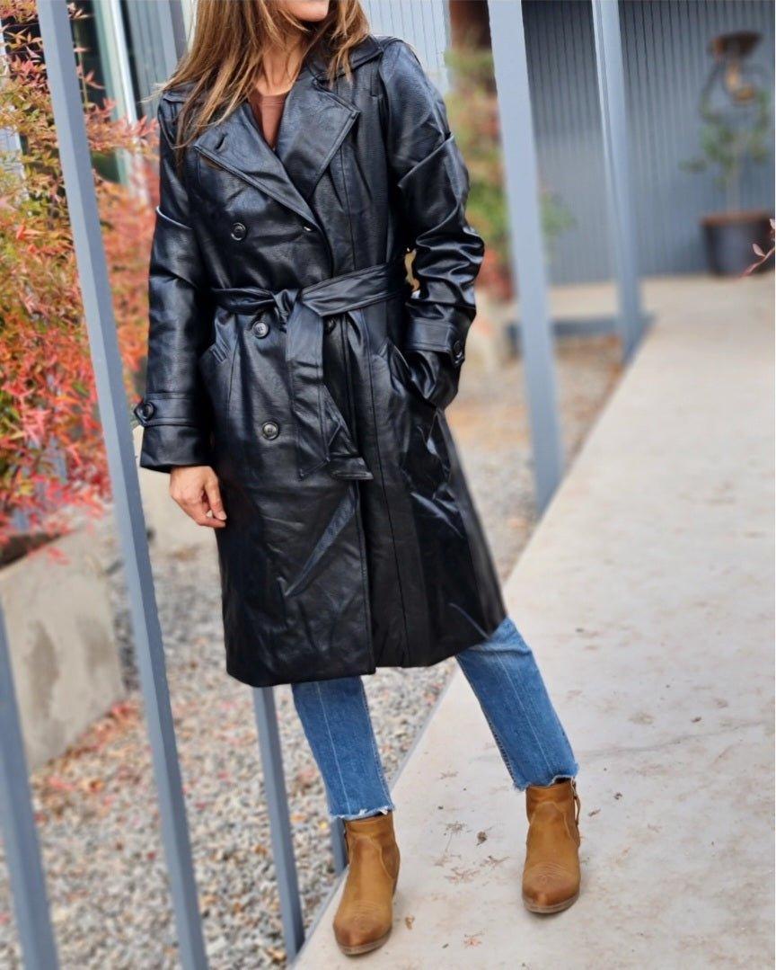 TRENCH ECO CUERO -30% DE DCTO. - Quemepongo